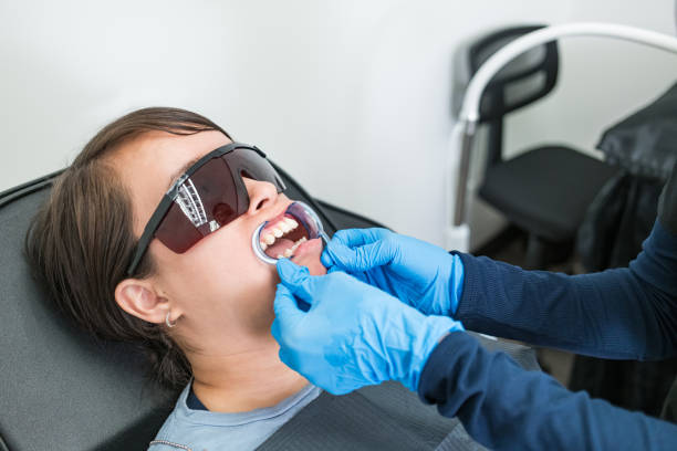 Best Emergency Gum Treatment in Manatee Road, FL